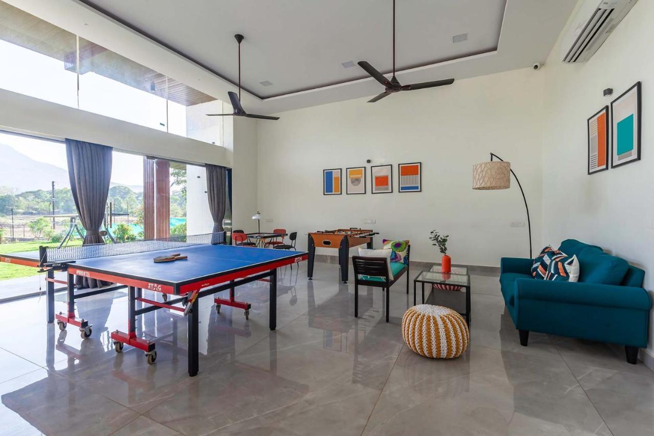 Natures Odyssey By Stayvista - Amidst Lush Greenery With Outdoor Pool And Indoor Activities Chinchavli Exterior photo